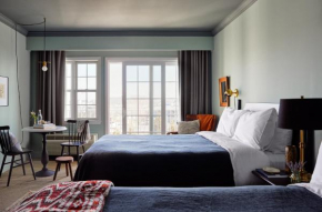 The Harbor Front Inn